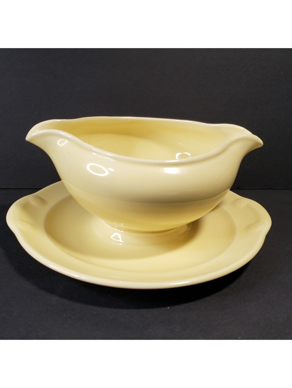Vintage LuRay Pastel Gravy Boat Yellow TS&T Attached Liner Sauce Bowl USA